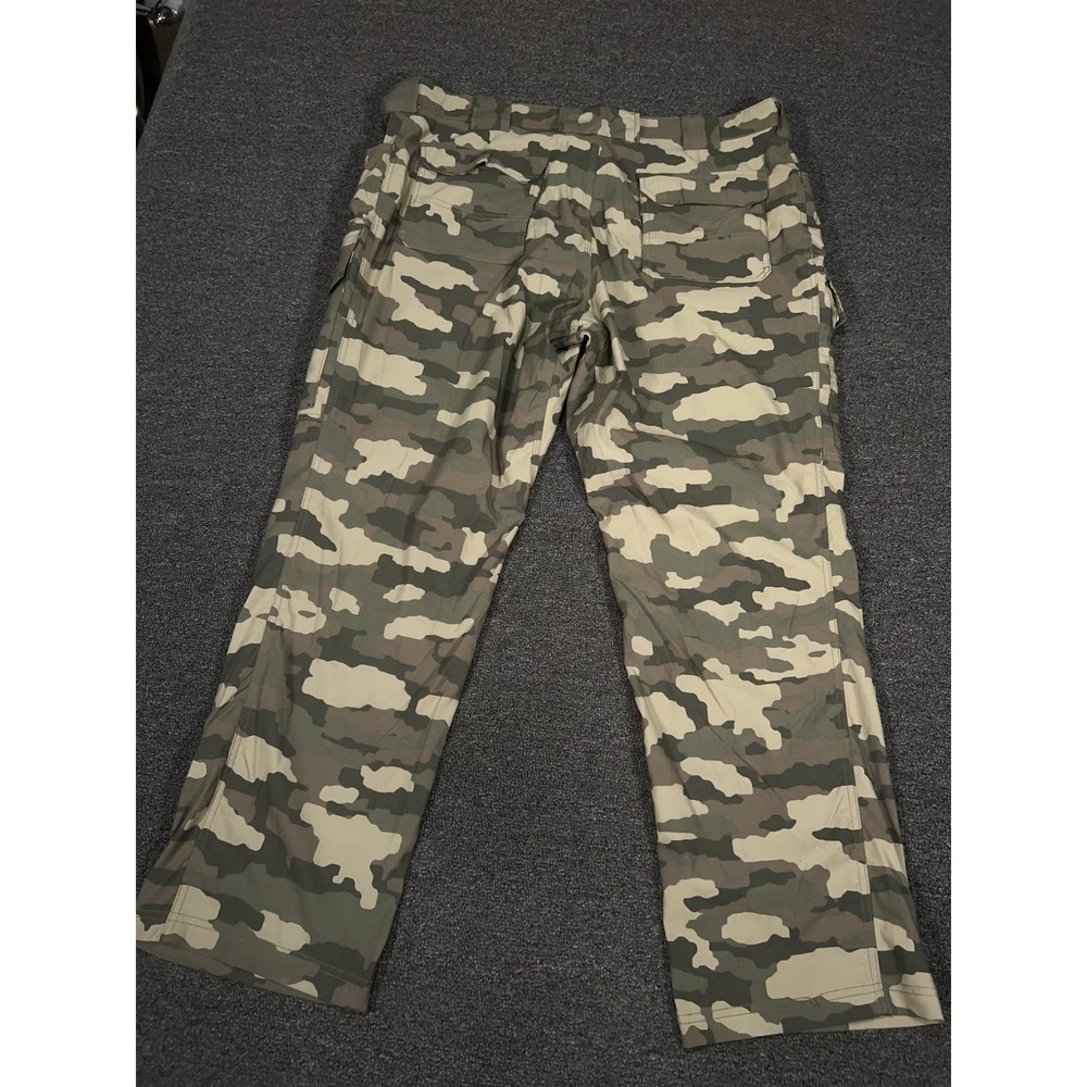 Duluth Trading Flex Dry On The Fly Relaxed Fit Cargo Pants Green Camo Men 44x32 - Picture 3 of 10
